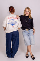 Camiseta Oversized "REFRESHES MY SOUL" Preta